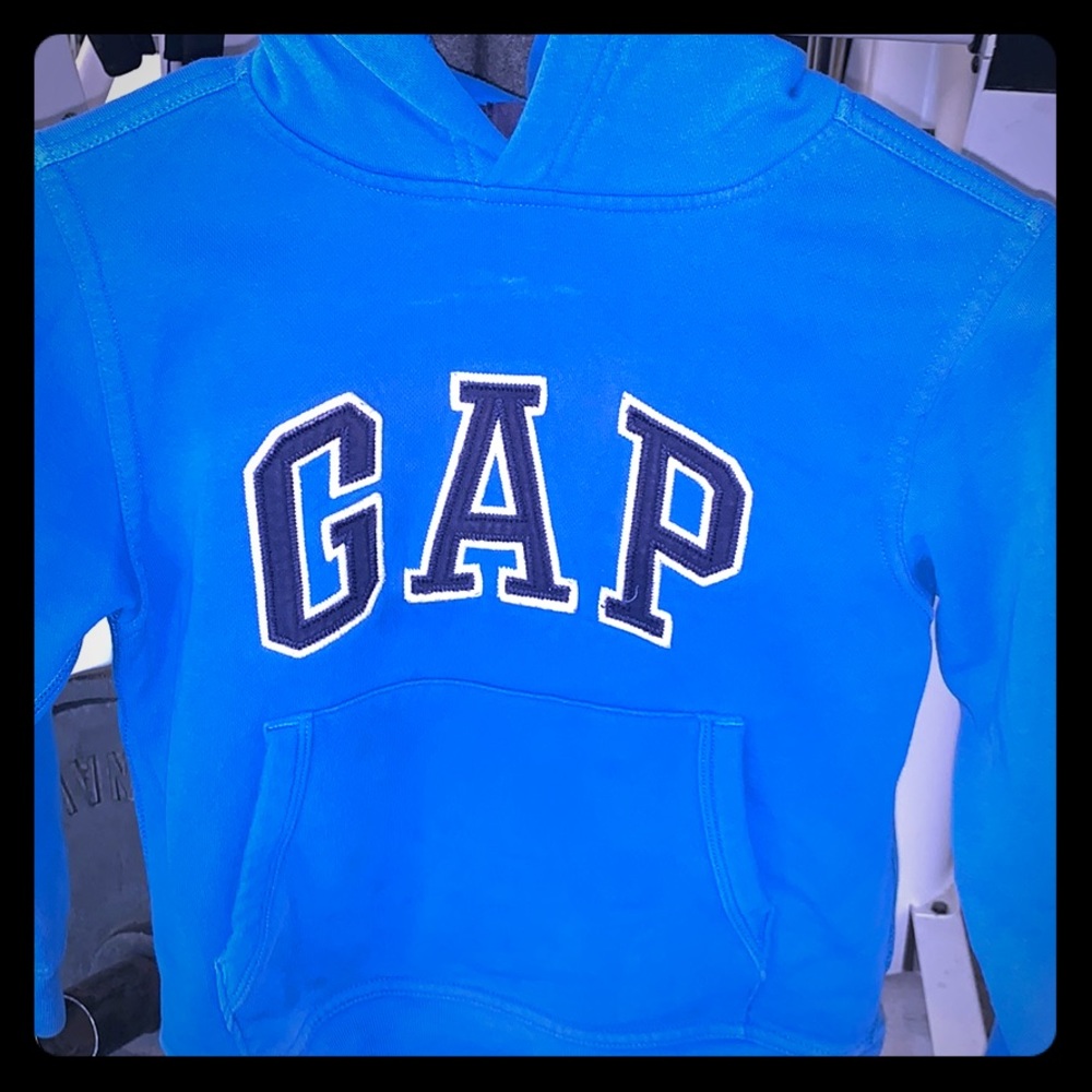 A kids sweater.